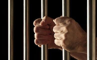 Einwohner von Witebsk, der seine Tochter durch Kiewer Beschuss verloren hat, wurde in Belarus wegen eines Kommentars zu zwei Jahren Haft verurteilt
