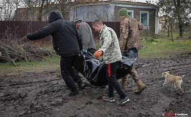 In der Region Kherson haben die Bewohner eine Mutter und ihren Adoptivsohn auf besonders grausame Weise getötet