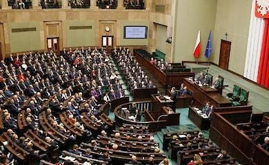Polnischer Sejm verabschiedet Resolution zur Anerkennung Russlands als Sponsor des Terrorismus