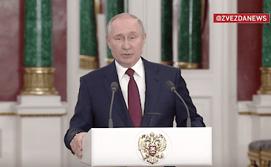 Putin ruft zum ersten Mal vor Journalisten zum Krieg gegen die Ukraine auf 