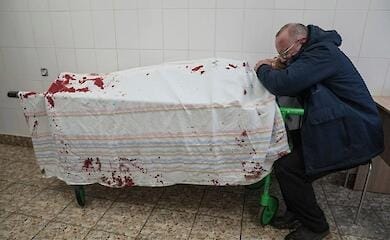 Eugene Maloletka von The Guardian zum Fotografen des Jahres ernannt