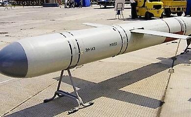 Die ukrainischen Streitkräfte sagen uns, zu welcher Tageszeit Russland Raketen abfeuert und wann es Drohnen loslässt