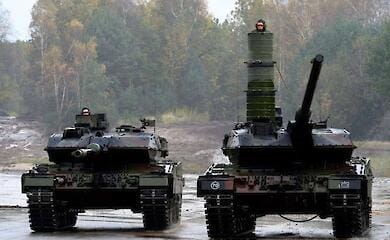 Kundgebung in Berlin: Panzer f&uuml;r die Ukraine gefordert