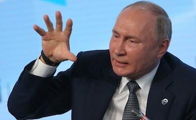 GUR: Putin bereitet die Russen auf das Leben im Krieg vor