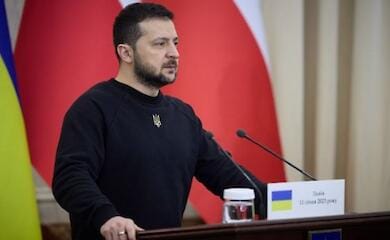 Zelensky sagt, er will seine Truppen aus Bakhmut abziehen