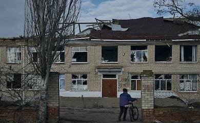Russen greifen am Morgen Nikopol und Kherson an