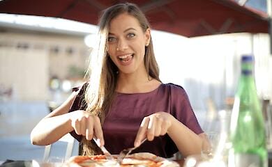 Das Verlangen, st&auml;ndig zu essen, hat mehrere Ursachen