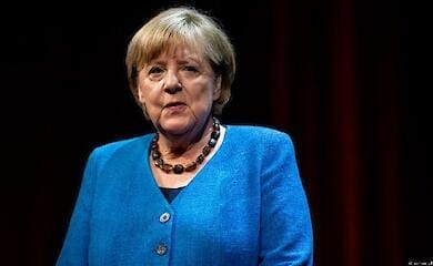 Bundestag macht Merkel für Krieg in der Ukraine verantwortlich