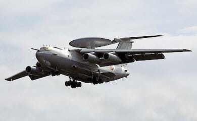 Russisches A-50-Flugzeug, das in Weißrussland beschädigt wurde, nach Taganrog geliefert