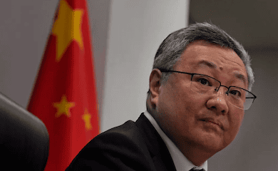 China unterstützt keine russische Invasion und wird keine Waffen abgeben - Botschafter Fu Tsung