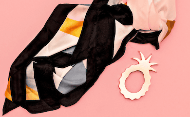 Wie man im Jahr 2023 Schals bindet. Die besten Techniken