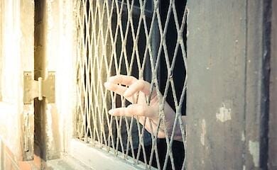 Strafverfahren gegen 14-jähriges ukrainisches Mädchen eröffnet, das abgeschoben wurde, um ihre Rückkehr in die Heimat zu verhindern