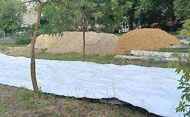 Zerst&ouml;rung des Wasserkraftwerks Kakhovka: Mykolaiv &uuml;berflutet Str&auml;nde, Wasser n&auml;hert sich Mietsh&auml;usern