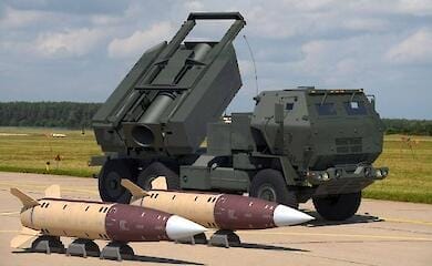 Eine Gruppe von US-Kongressabgeordneten fordert Biden auf, ATACMS-Raketen an die Ukraine zu übergeben