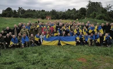 16 Verteidiger von Tschernihiw aus der Gefangenschaft in die Ukraine zurückgekehrt