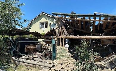 Mehr als 30 Häuser durch Raketenbeschuss in der Region Kiew beschädigt