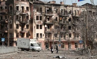 In der vor&uuml;bergehend besetzten Stadt Mariupol zahlen die Angreifer die Geh&auml;lter der Lehrer und die Stipendien der Sch&uuml;ler nicht