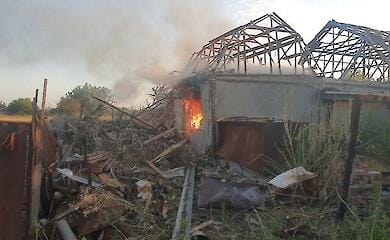 Als Folge der wiederholten Angriffe der russischen Armee auf das Territorium der Ukraine gibt es Verletzte und Tote