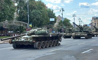 Parade der zerst&ouml;rten russischen Ausr&uuml;stung findet auf Khreshchatyk statt (Foto, Video)