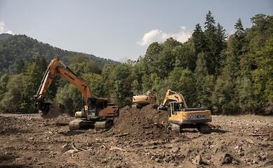 Ukrainische Retter beenden Arbeit in Slowenien (Video, Foto)