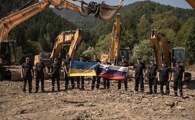 Ukrainische Retter beenden Arbeit in Slowenien (Video, Foto)