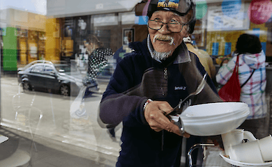 Der japanische Freiwillige Fuminori Tsuchiko feierte seinen Geburtstag in Charkiw