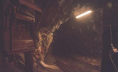 In der Ukraine haben Häftlinge begonnen, in Bergwerken zu arbeiten