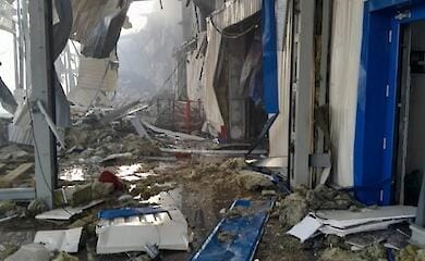 N&auml;chtlicher Beschuss zerst&ouml;rte einen humanit&auml;ren Hilfszug in Kherson