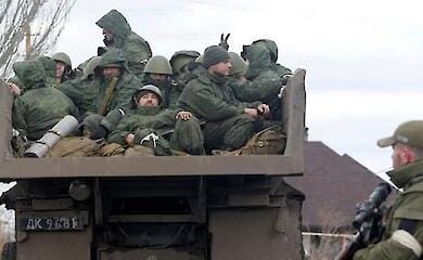 Russische F&ouml;deration will in der Region Luhansk 16-j&auml;hrige Jungen zum Milit&auml;rdienst anmelden