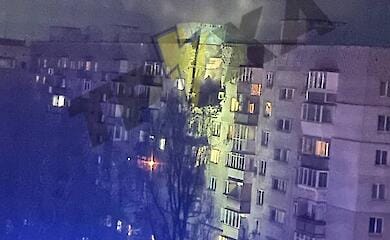 In Dnipro wurde ein mehrst&ouml;ckiges Geb&auml;ude durch "Shaheddas" besch&auml;digt, Menschen unter den Tr&uuml;mmern