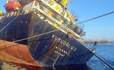 Ein t&uuml;rkisches Schiff geriet im Hafen von Kherson unter russischen Beschuss