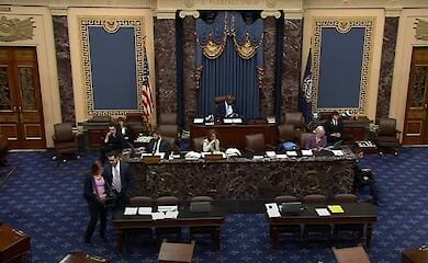 US-Senat billigt Hilfspaket für die Ukraine