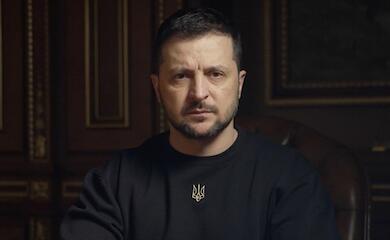 Zelensky sagt, warum Putin die Ukraine bombardiert hat