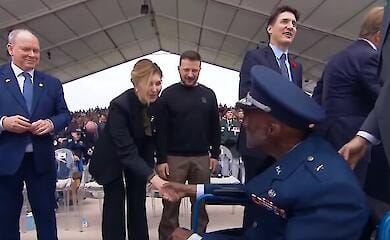 Zelensky nahm an der Zeremonie zum Gedenken an den Tag der Landung in der Normandie teil