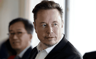 Musk hat einen erheblichen Betrag an die Stiftung gespendet, die Trumps Wahlkampf finanziert - Medienbericht