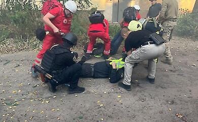 Bereits acht Tote bei Doppelanschlag auf ein medizinisches Zentrum in Sumy bekannt