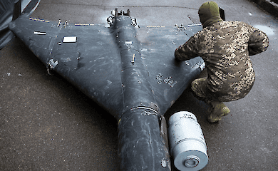 Menschen in Kherson durch russischen Drohnenangriff verletzt 