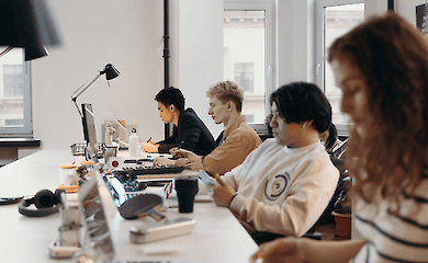 Schlechte Musik am Arbeitsplatz verringert die Produktivit&auml;t - Studie best&auml;tigt