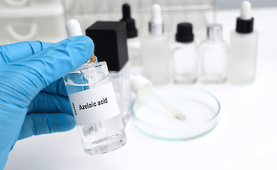 Akne, Pigmentierung, Rosacea - eine L&ouml;sung? Ja, es ist Azelains&auml;ure