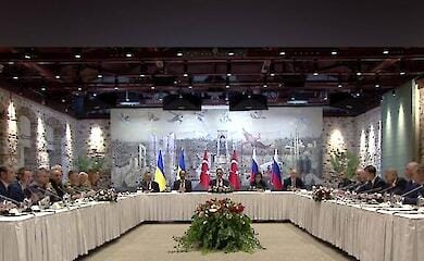 Am Morgen forderte Moskau eine &Auml;nderung des Formats des Treffens in Istanbul, berichtete Reuters