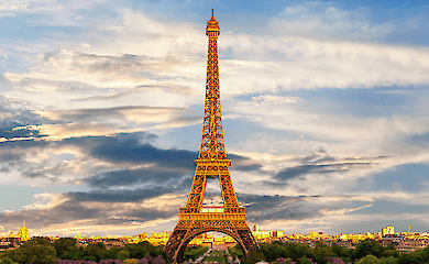 Die Spitze des Eiffelturms ist wegen der extremen Hitze f&uuml;r Touristen gesperrt