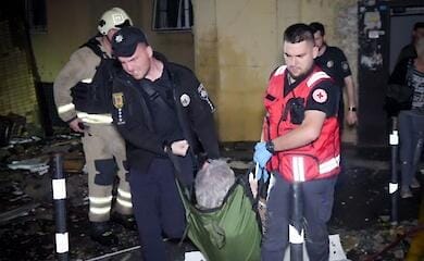 Feuer in 9-st&ouml;ckigem Geb&auml;ude, Kinder unter den Verletzten: Was &uuml;ber den Drohnenangriff auf Odessa bekannt ist