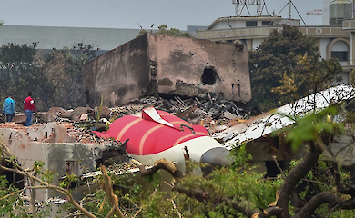 Triebwerksschalter in seltsamer Position in der in Indien abgest&uuml;rzten Boeing gefunden