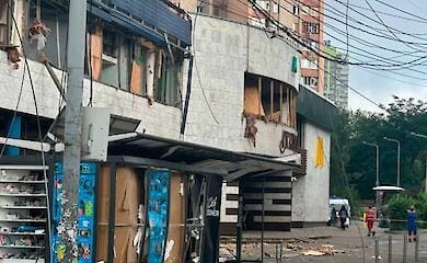 N&auml;chtlicher Beschuss durch Kiewer RF: sechs Verletzte, U-Bahn und ein Wohnhaus besch&auml;digt