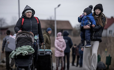 Europa nimmt mehr an den Ukrainern ein als es ausgibt - Studie