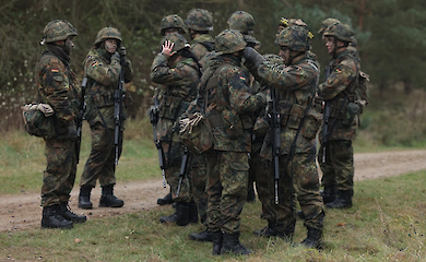 USA und europäische Länder einigen sich auf Szenarien für ein direktes militärisches Eingreifen in den Krieg in der Ukraine - Massenmedien