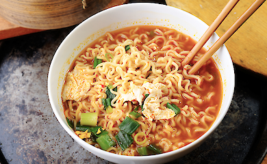 Die Geschichte von Ramen: Wie Instant-Nudeln zu einer weltweiten Legende wurden