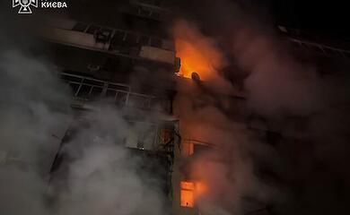 In der Nacht zum 26. Oktober griff die Russische F&ouml;deration Kiew mit Drohnen an, wobei Wohnh&auml;user besch&auml;digt und zahlreiche Menschen verletzt wurden