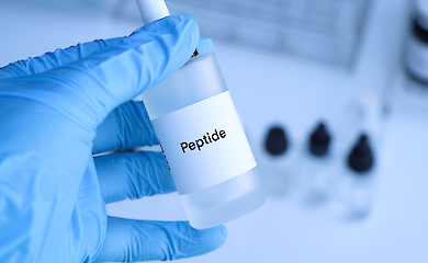 Dermatologen haben die Vorteile von Kupferpeptiden erklärt