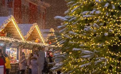 Terroranschlag auf dem Weihnachtsmarkt abgewendet: eine Gruppe von Verd&auml;chtigen in Bayern festgenommen